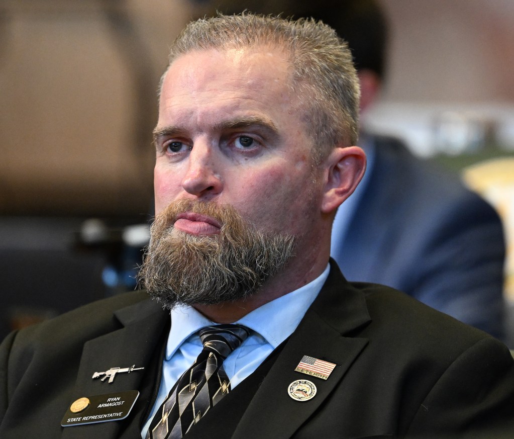 colorado-lawmakers-move-to-censure-republican-over-mocking-photo