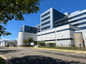 connecticut-senator-blasts-va-staffing-cuts-urgent-report-revealed