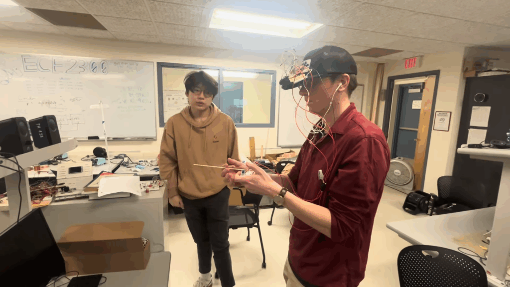 cornell-students-craft-innovative-spatial-audio-hat-for-safety