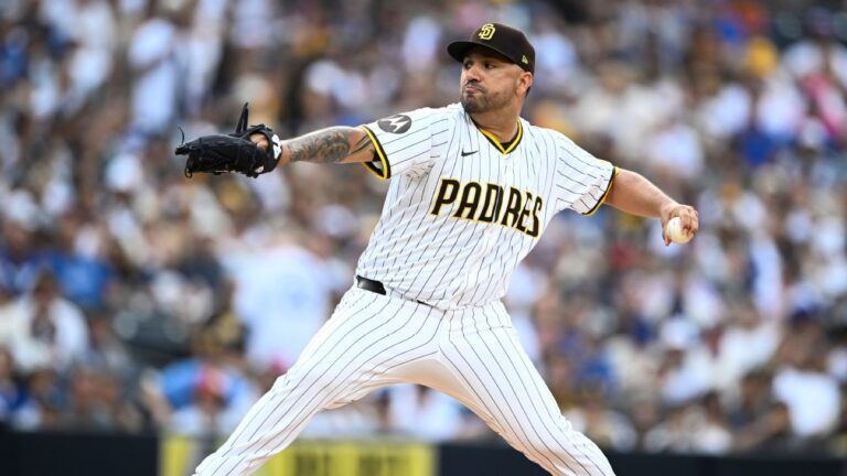 cortes-dominates-dodgers-leads-padres-to-nl-west-lead