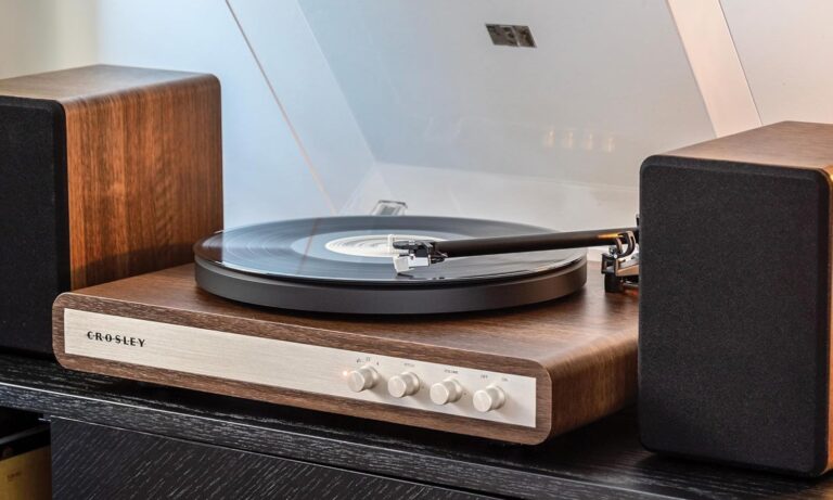 crosley-unveils-affordable-c65-turntable-and-speaker-system-today
