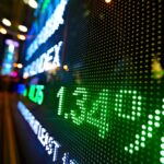 cwm-llc-reduces-stake-in-flaherty-crumrine-fund-by-25-4-