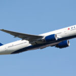 delta-airlines-launches-crunchyroll-anime-streaming-for-passengers