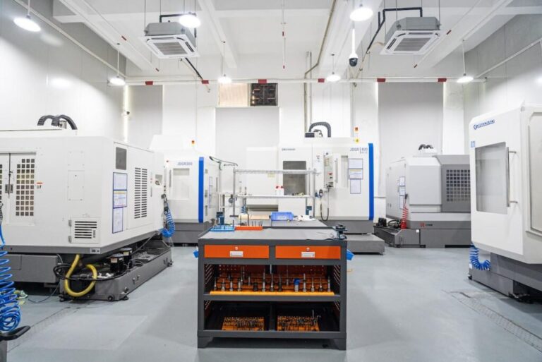 digital-twins-revolutionize-aluminum-fabrication-in-smart-factories