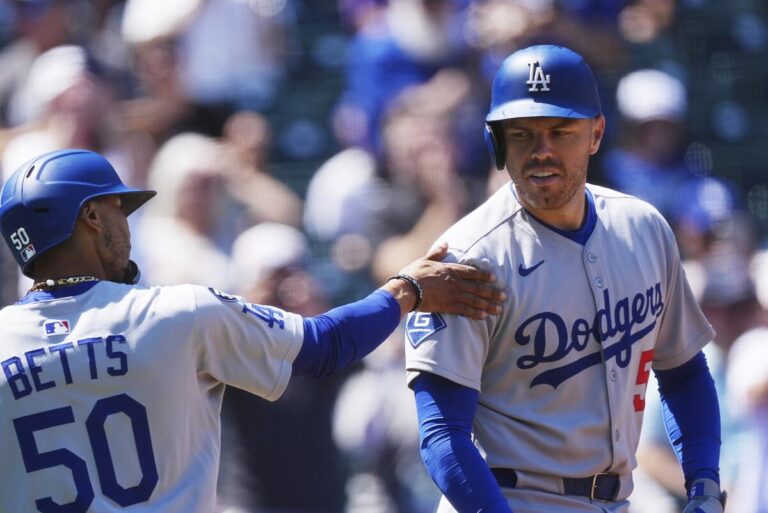 dodgers-secure-split-with-rockies-kershaw-shines-in-victory