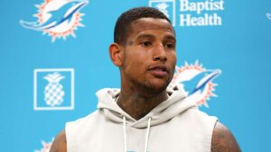 dolphins-tight-end-tanner-conner-makes-case-for-roster-spot
