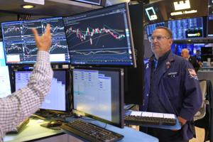 economic-indicators-raise-concerns-amid-trump-s-policy-impact