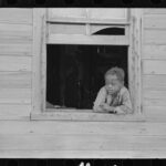 exhibition-reclaims-black-history-amid-great-depression-imagery