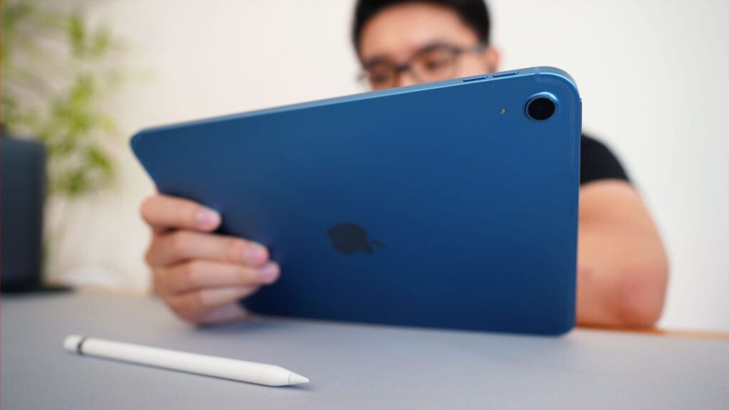 extend-your-tablet-s-lifespan-by-avoiding-common-charging-mistakes