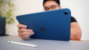 extend-your-tablet-s-lifespan-by-avoiding-common-charging-mistakes