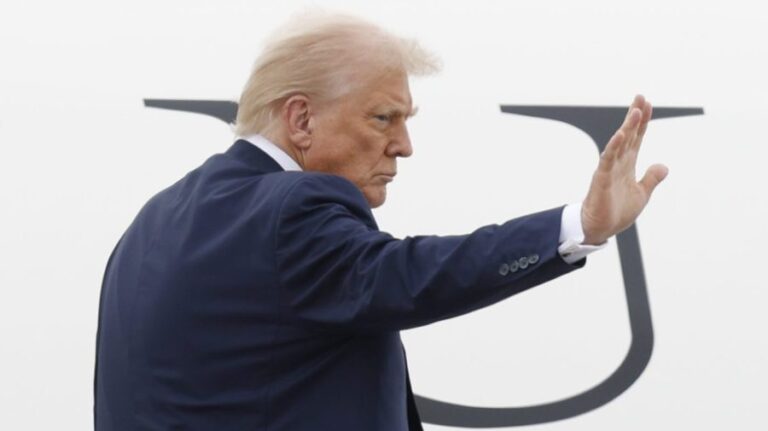 federal-court-rules-in-favor-of-trump-on-union-bargaining-ban
