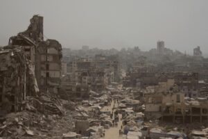 gaza-faces-famine-amidst-conflict-and-political-maneuvering