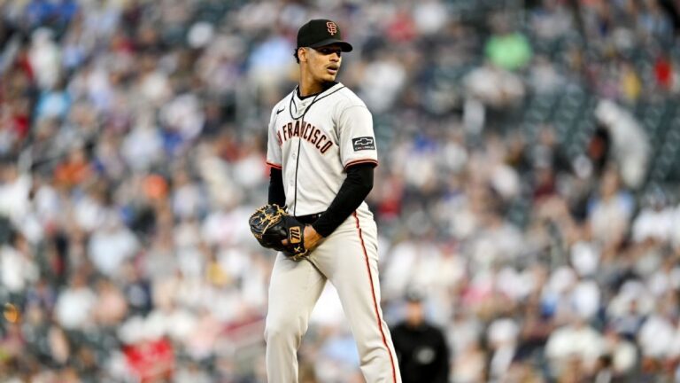 giants-confirm-randy-rodriguez-requires-tommy-john-surgery-now