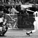 heritage-auctions-braves-reach-urgent-settlement-on-aaron-memorabilia