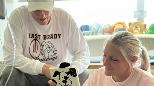 jim-kelly-expresses-gratitude-as-grandson-beau-leaves-hospital