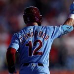 kyle-schwarber-hits-historic-4-homers-in-phillies-blowout-win