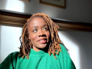 lawyer-quits-to-empower-black-women-abroad-in-spain-urgent-shift