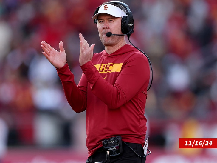 lendale-white-predicts-usc-s-first-playoff-berth-this-season
