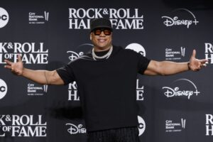 ll-cool-j-set-to-host-mtv-video-music-awards-on-september-7