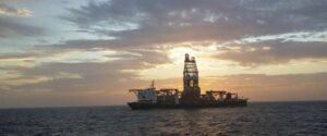 lng-demand-surges-as-big-oil-doubles-down-on-hydrocarbons