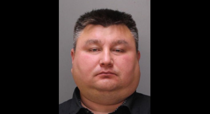 man-arrested-after-returning-to-bar-with-machete-nail-gun