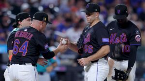 mets-suffer-heartbreaking-11-9-loss-to-mariners-woes-continue