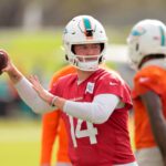 miami-dolphins-reveal-2025-depth-chart-ahead-of-preseason-games