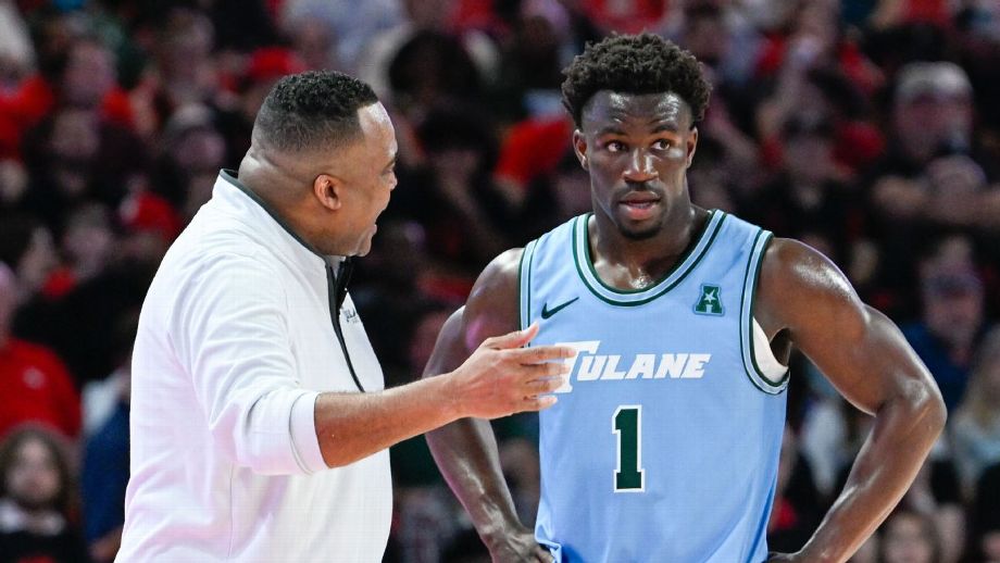 mid-major-coaches-shift-strategies-amid-transfer-portal-chaos
