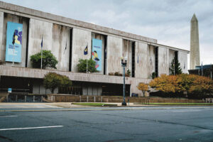 national-park-service-and-smithsonian-to-remove-disparaging-signage