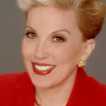 neighbors-exclude-woman-from-dinner-with-husband-sparking-concerns