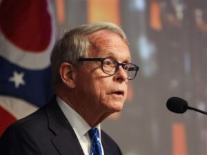 ohio-governor-moves-to-ban-kratom-before-toledo-council-vote