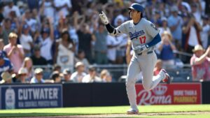 ohtani-hits-45th-hr-dodgers-crush-padres-8-2-in-rivalry-clash