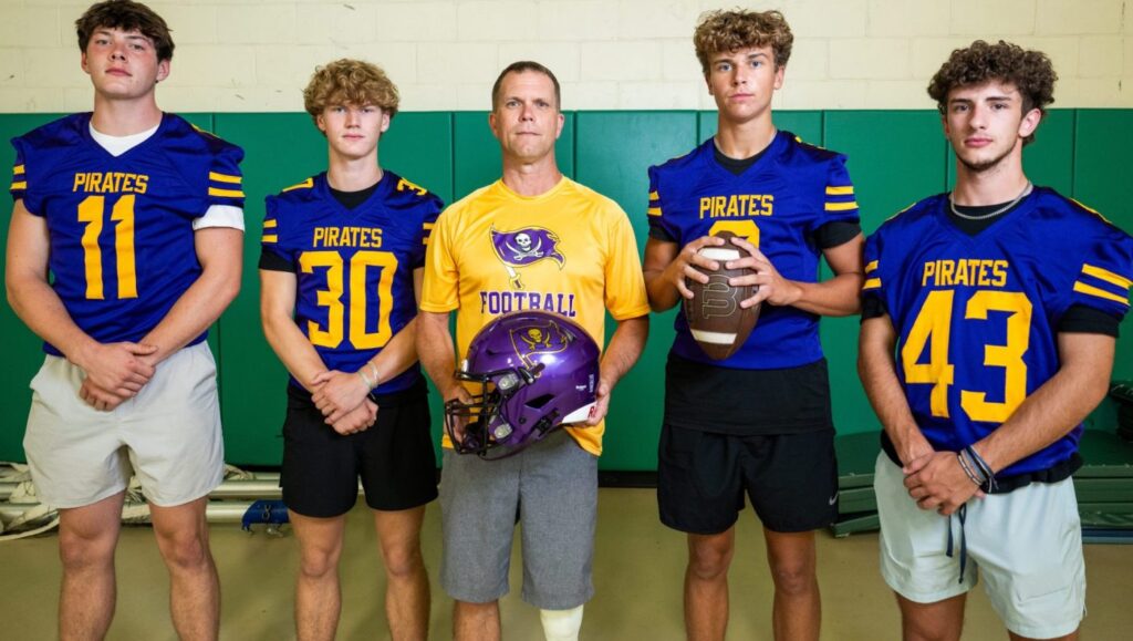 palisades-pirates-aim-for-redemption-in-2024-football-season