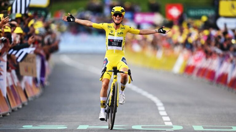 pauline-ferrand-pr-vot-triumphs-in-tour-de-france-femmes-2023