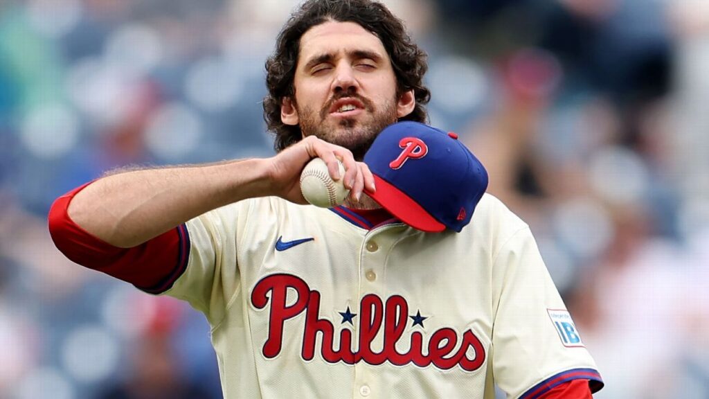 phillies-place-romano-on-il-release-ross-amid-bullpen-shakeup
