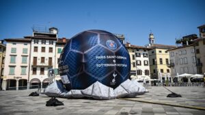 psg-and-tottenham-clash-in-historic-uefa-super-cup-showdown
