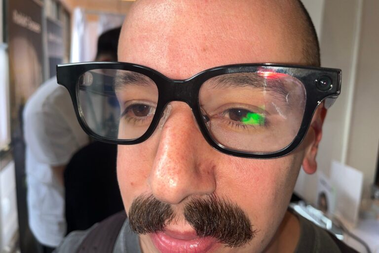 rokid-glasses-launch-exciting-features-voice-assistant-issues