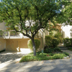 saratoga-condominium-sells-for-2-1-million-in-swift-deal