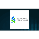 shore-capital-raises-standard-chartered-price-target-to-gbx-1-355