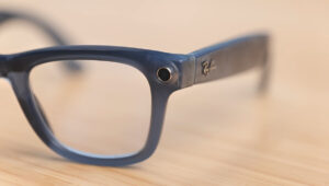 smart-glasses-revolutionizing-photography-while-raising-privacy-concerns