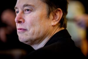 spacex-s-tax-strategy-raises-questions-about-federal-support
