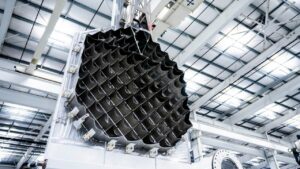 spacex-unveils-enhanced-grid-fins-for-super-heavy-booster