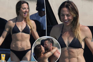 spice-girls-star-mel-c-51-shows-off-ripped-bikini-body-in-ibiza