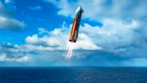 starship-completes-historic-flight-10-with-successful-splashdown