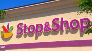 stop-shop-to-close-two-ct-distribution-centers-this-fall
