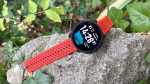 suunto-launches-race-2-a-bold-upgrade-in-sports-watches