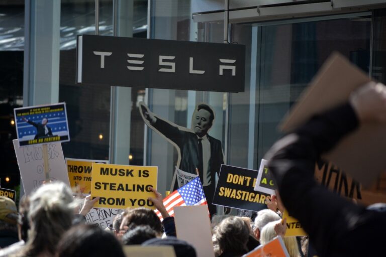 tesla-slashes-leasing-costs-by-60-amid-sales-crisis-in-europe