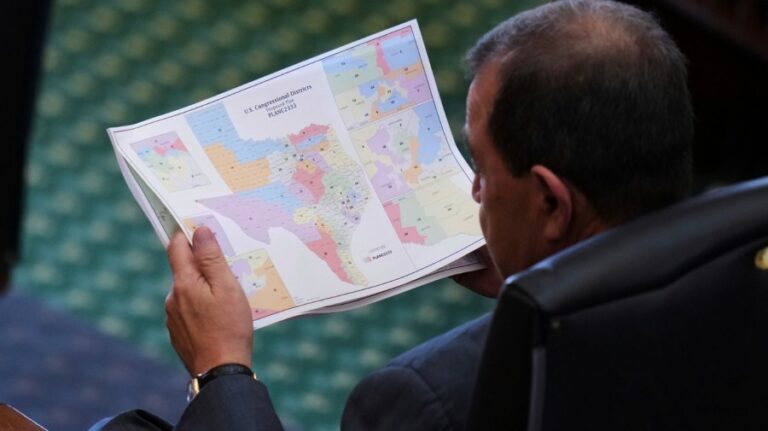texas-republicans-approve-gerrymander-democrats-push-back-urgently