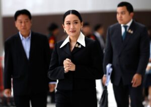 thailand-s-constitutional-court-dismisses-prime-minister-over-call-leak