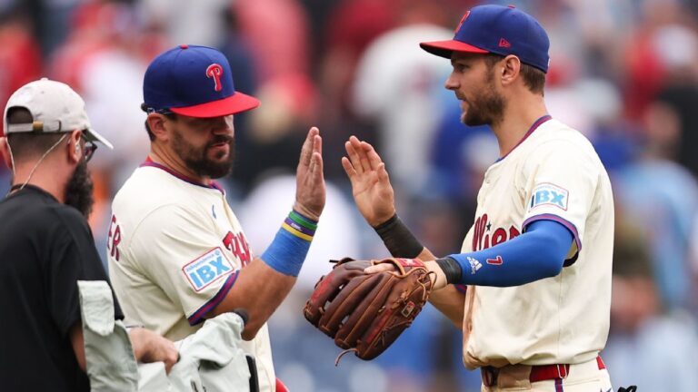 trea-turner-shines-with-5-hits-as-phillies-sweep-mariners-11-2